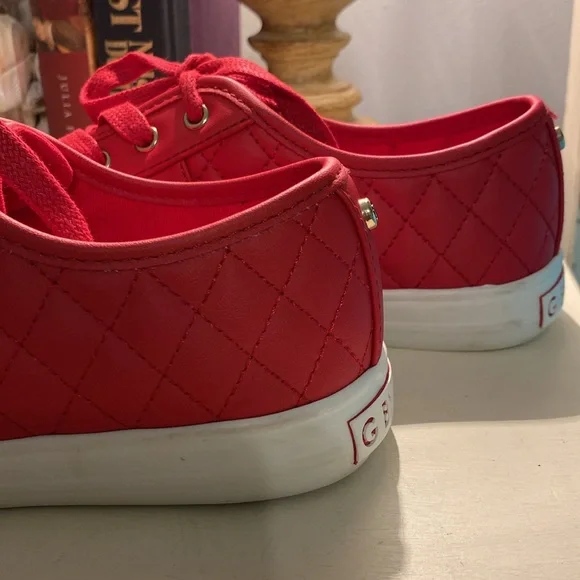 G by Guess red shoes - Picture 6 of 11